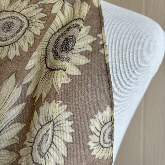 Vintage Floral Scarf in Brown and Cream - Picture 7 of 10